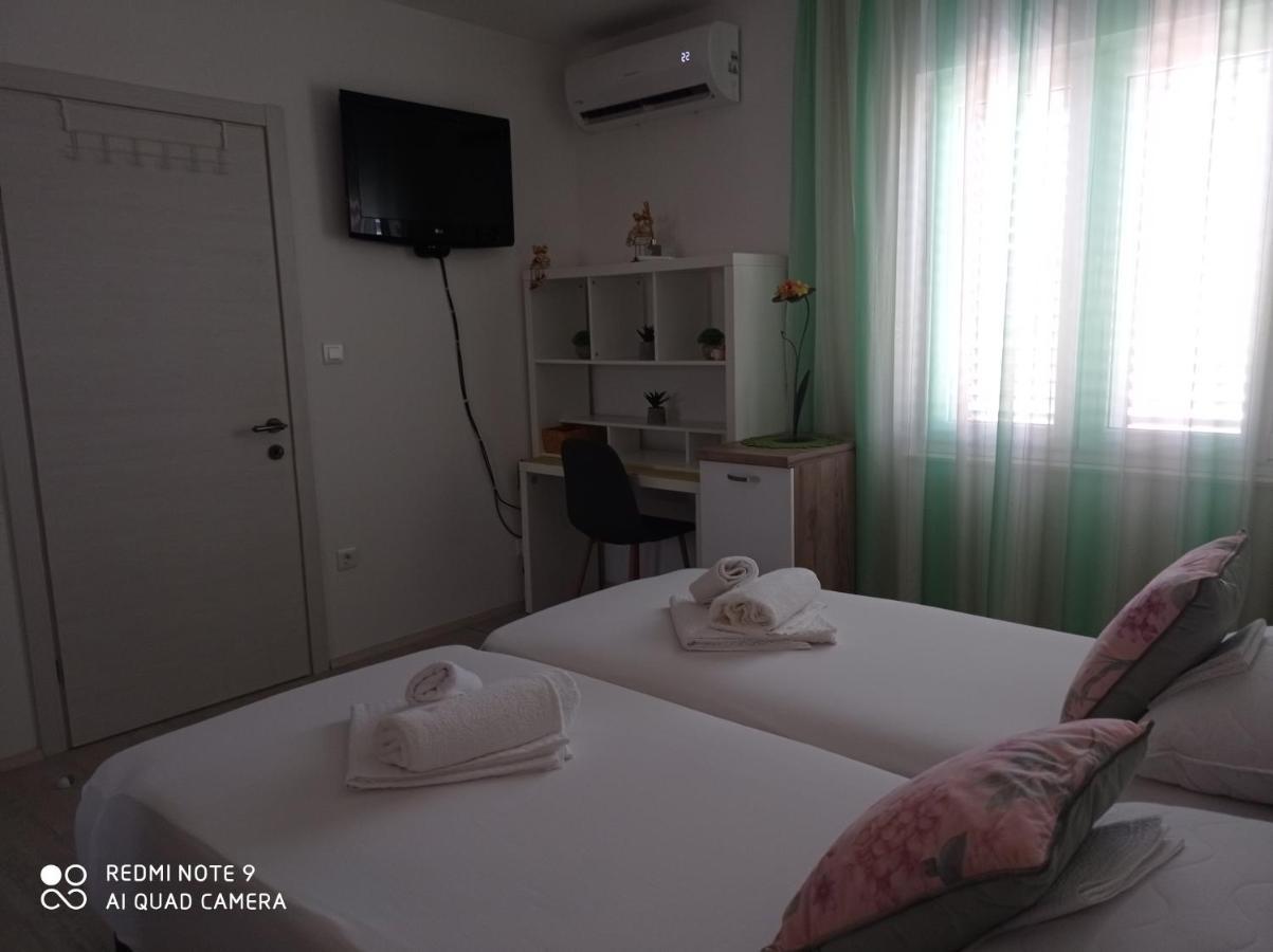 Simb Apartment สปลิท ภายนอก รูปภาพ