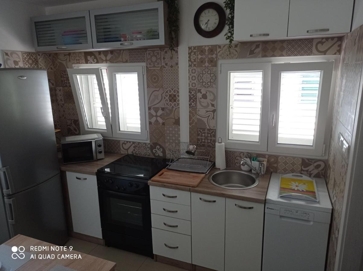Simb Apartment สปลิท ภายนอก รูปภาพ