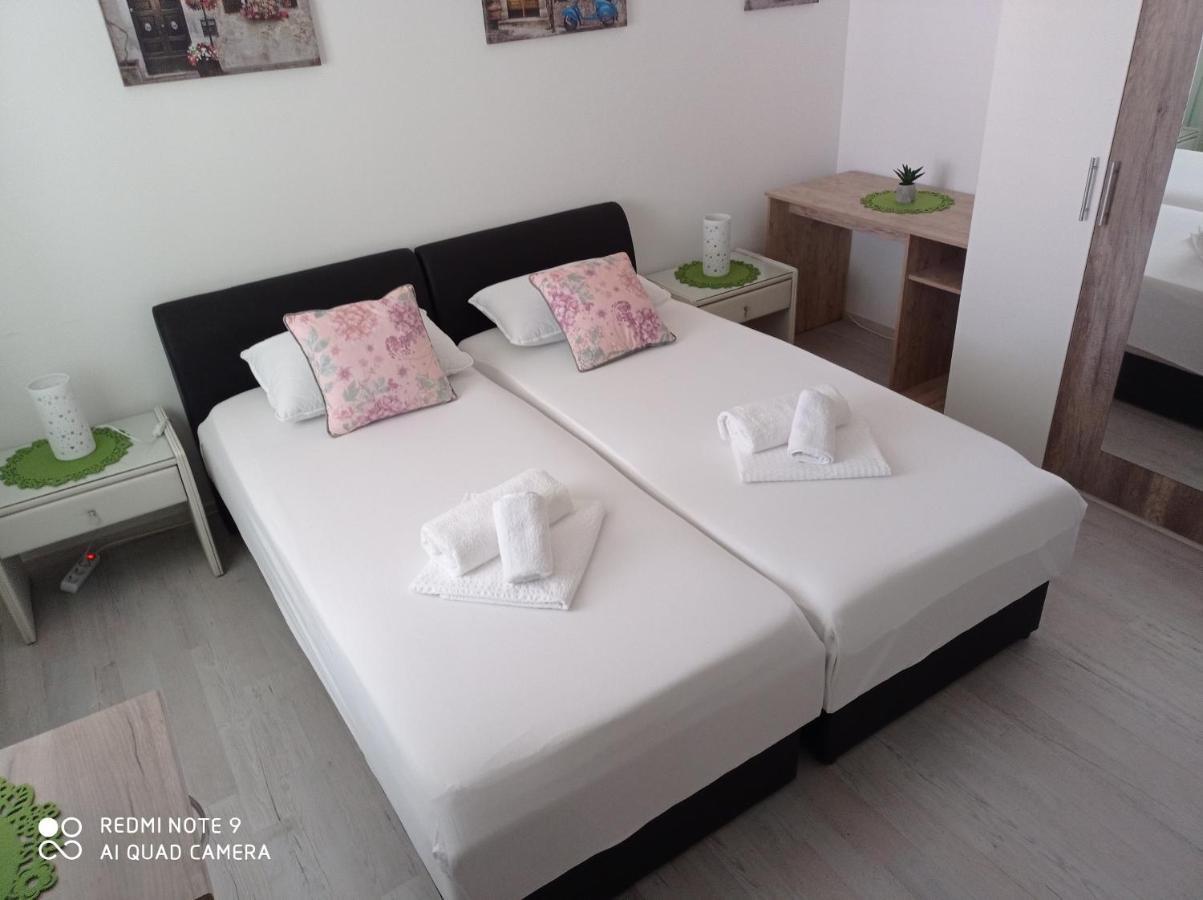 Simb Apartment สปลิท ภายนอก รูปภาพ